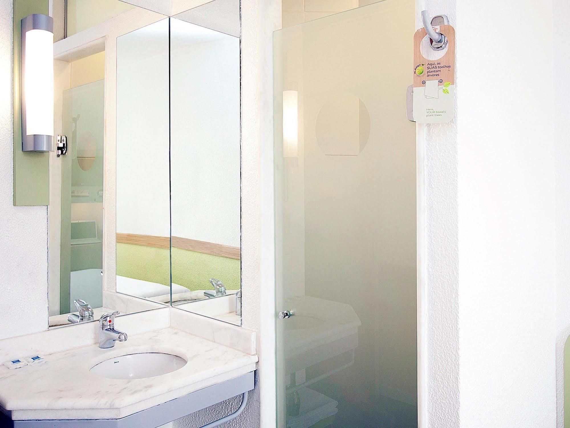Ibis Budget Belo Horizonte Minascentro Exterior photo